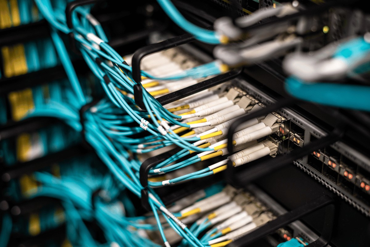 network switch supplier in dubai